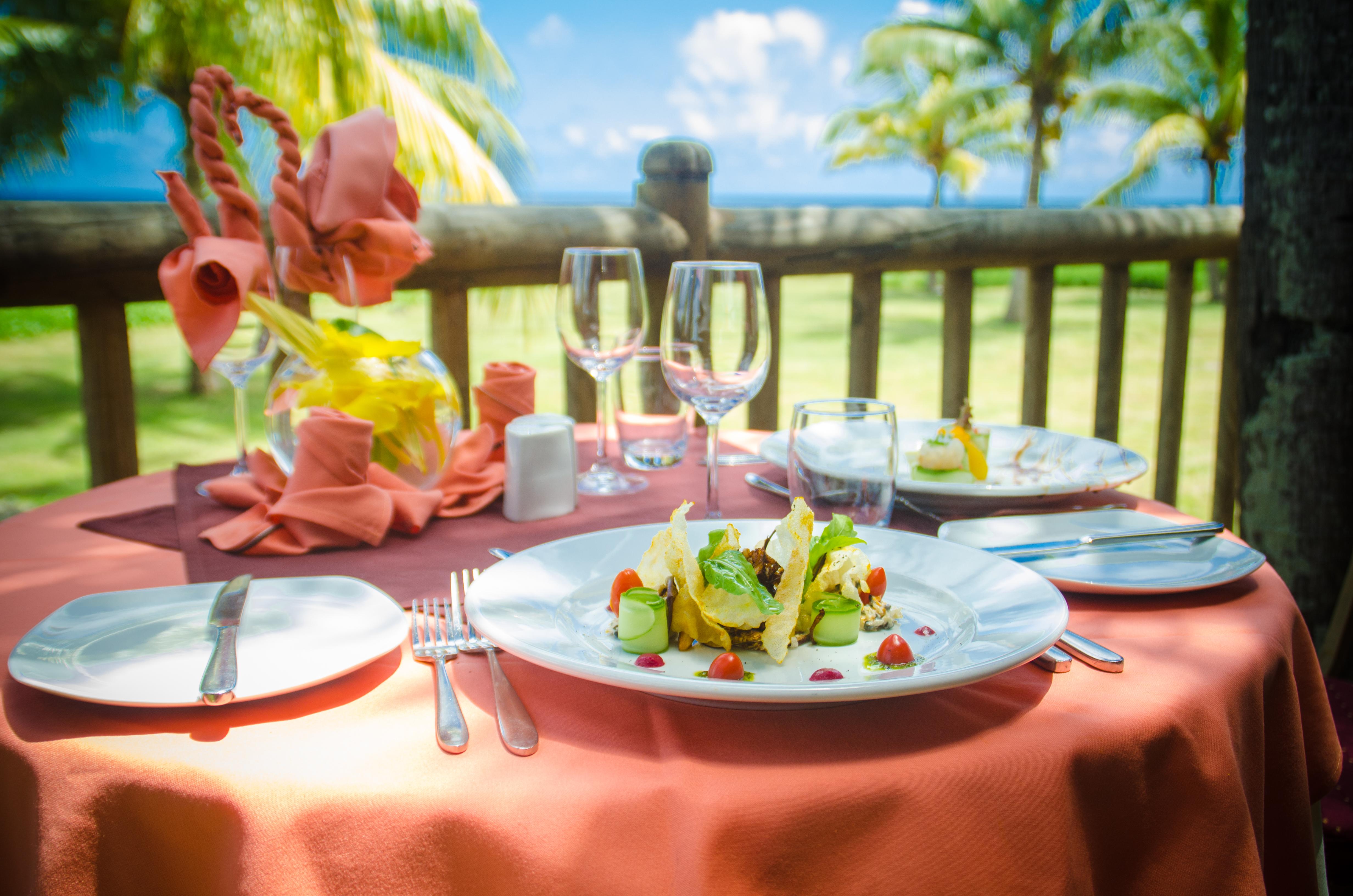 Sunset Reef Resort & Spa Pointe aux Piments Exterior photo